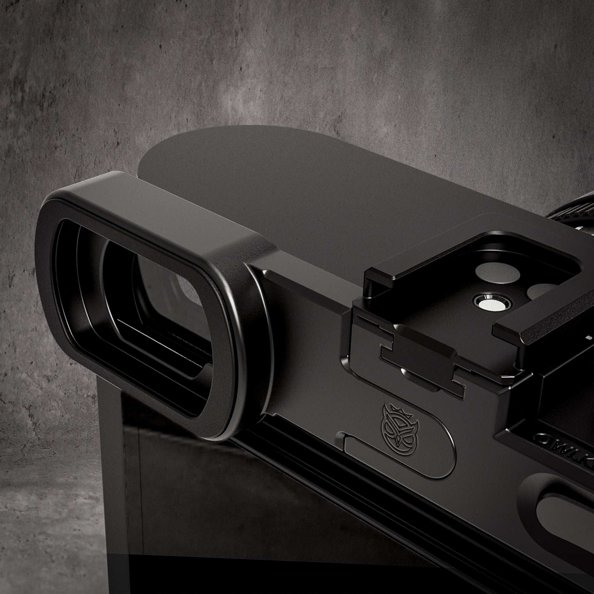 EyeKup For Leica Q2 & Q3 Black Chrome (Requires a HotGrip) – Owlkrown