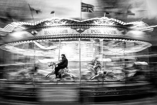 PHOTOGRAPHY IS MADE TO DISCOVER YOURSELF