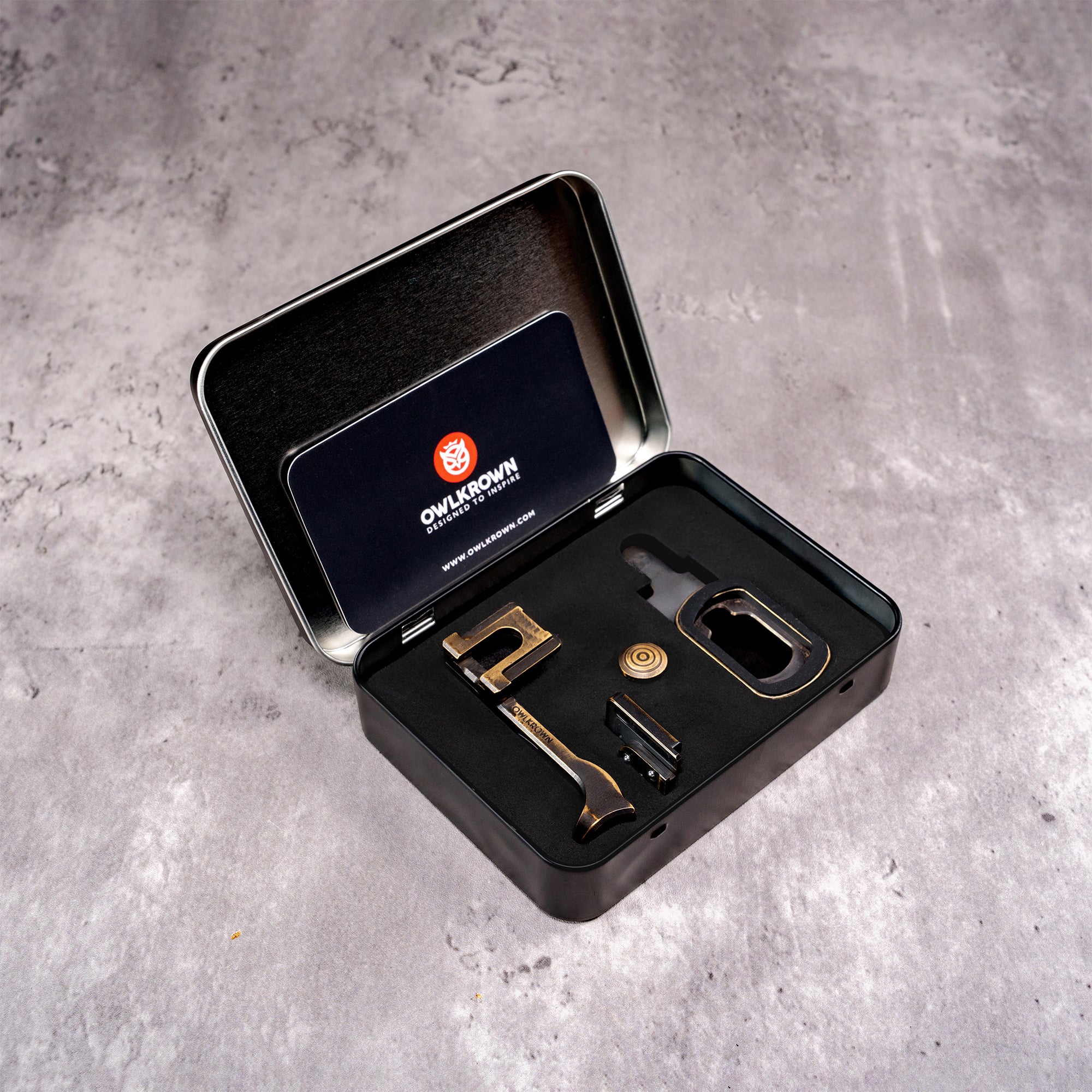 Pro Kit for Leica Q2 & Q3 – HotGrip, EyeKup & Shutter Topper, Save