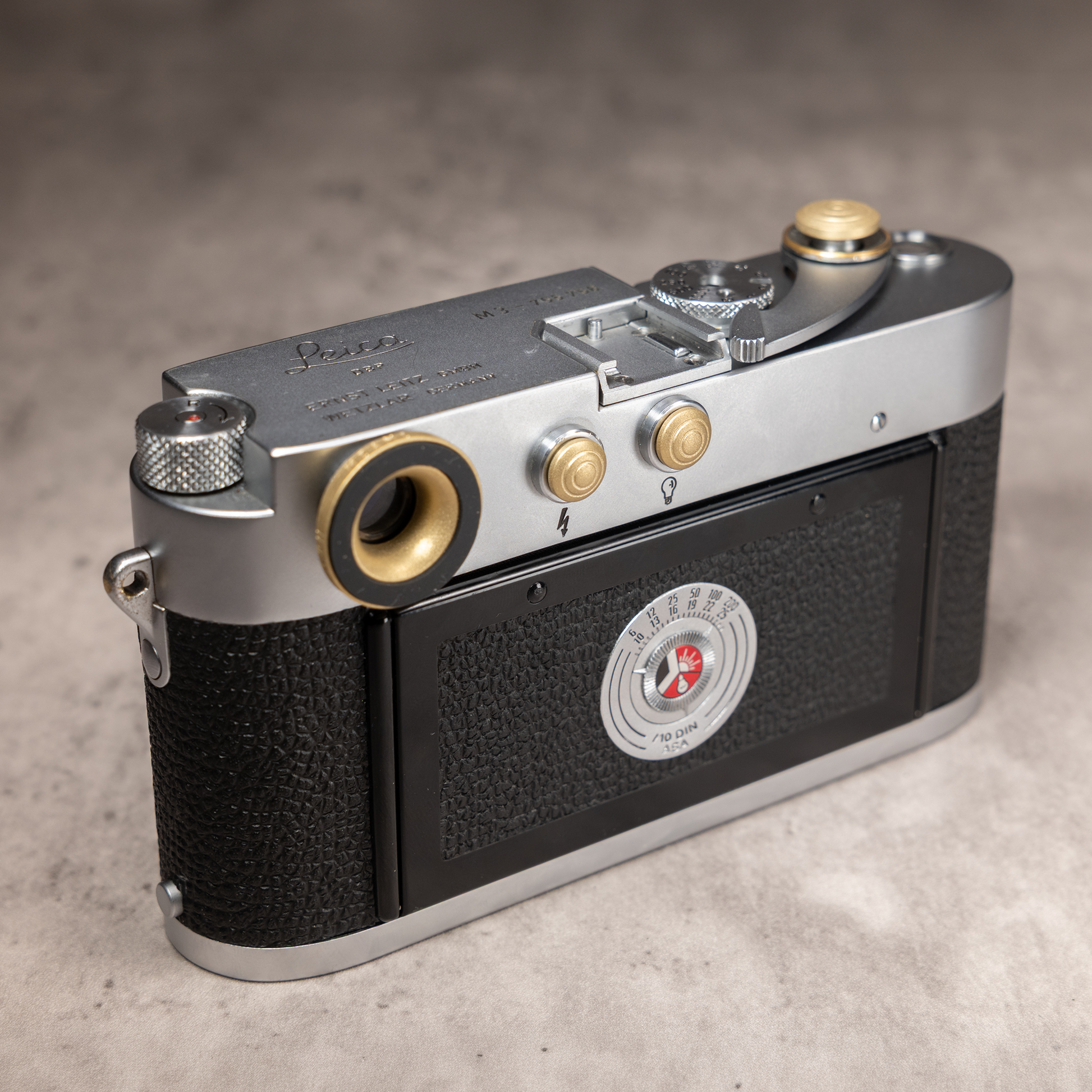 Leica PC Sync PortPlugs for Analogs