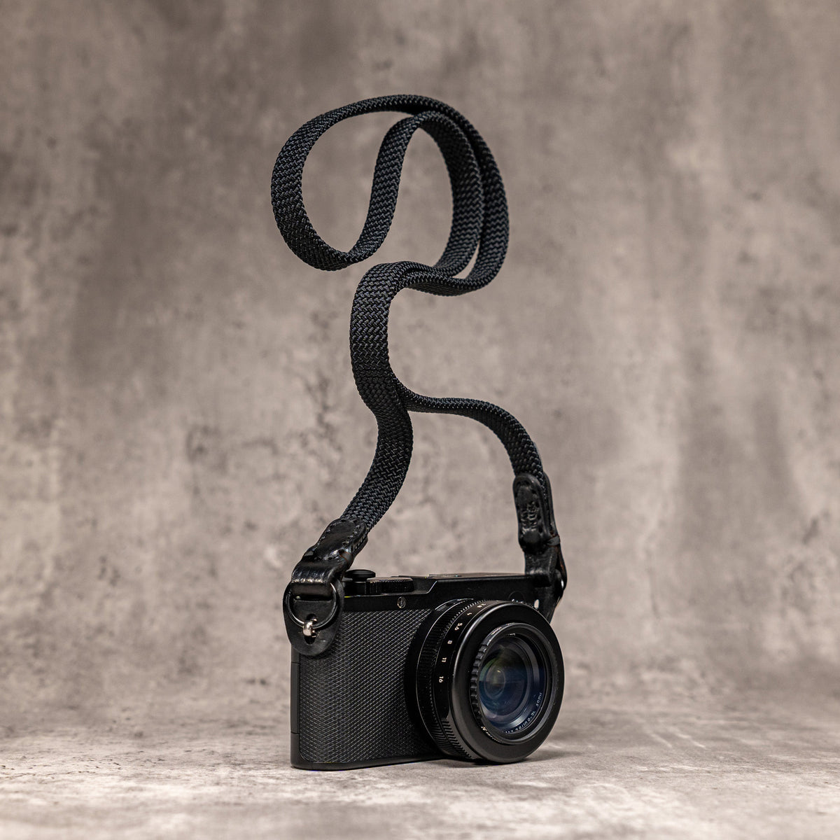 No Slice Steel Core Flat Rope Camera Strap - Stealth