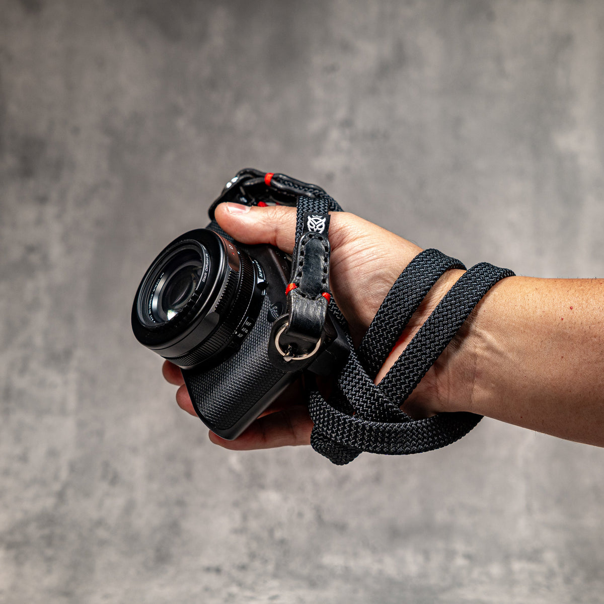 No Slice Steel Core Flat Rope Camera Strap - Black with Red Accent