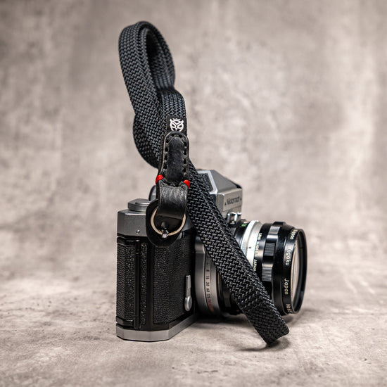 No Slice Steel Core Flat Rope Camera Strap - Black with Red Accent