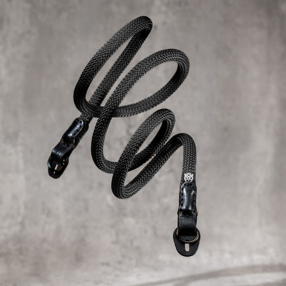 No Slice Steel Core Round Rope Camera Strap - Stealth