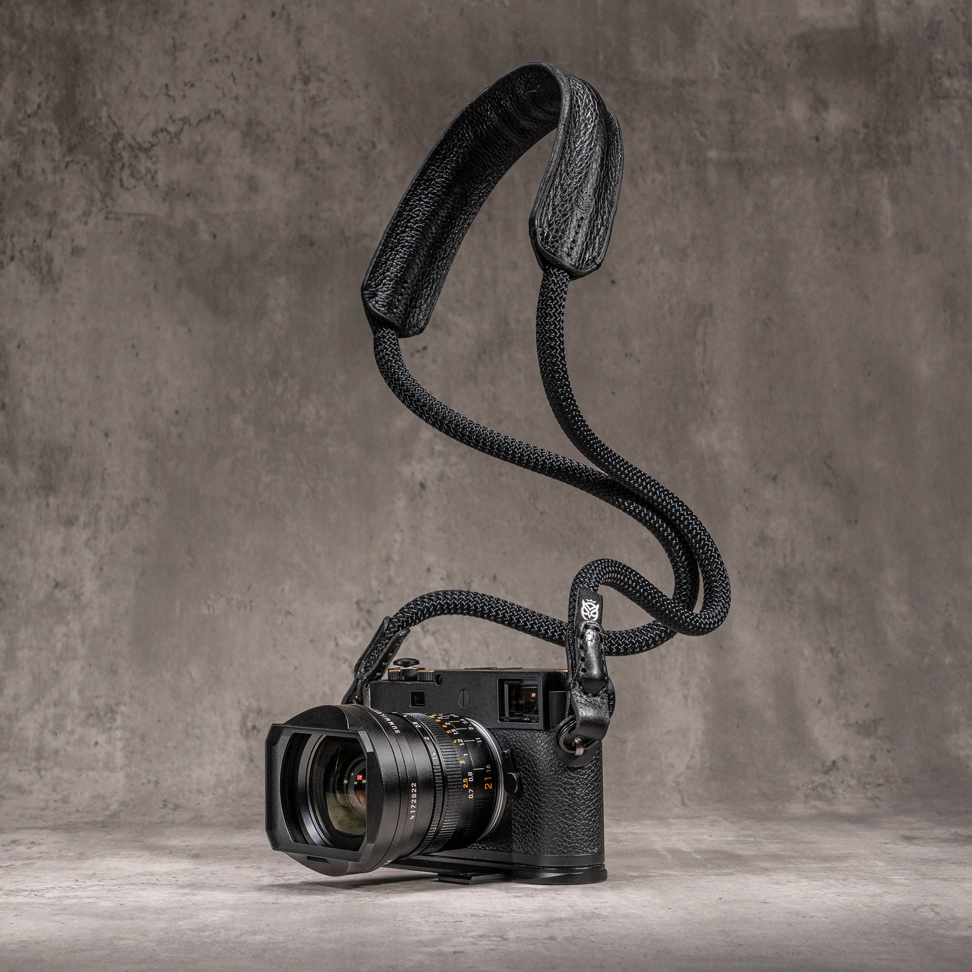 Classic Round Padded Rope Camera Strap -  Stealth