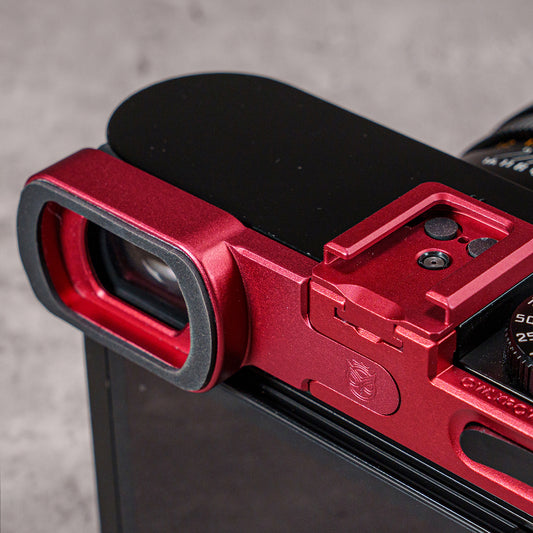 EyeKup For Leica Q2 & Q3 OxBlood (Requires a HotGrip)