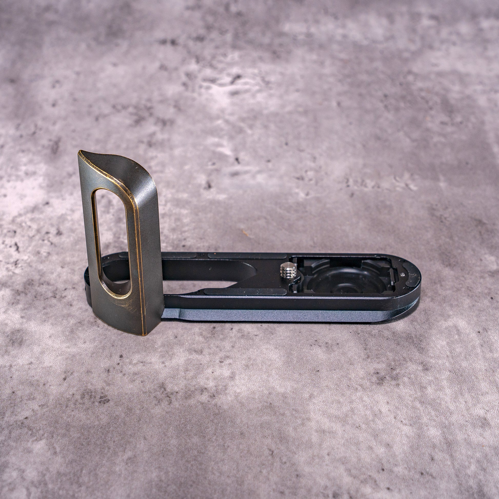 FlexGrip for Leica Q — Black Chrome plate, Black Patina grip