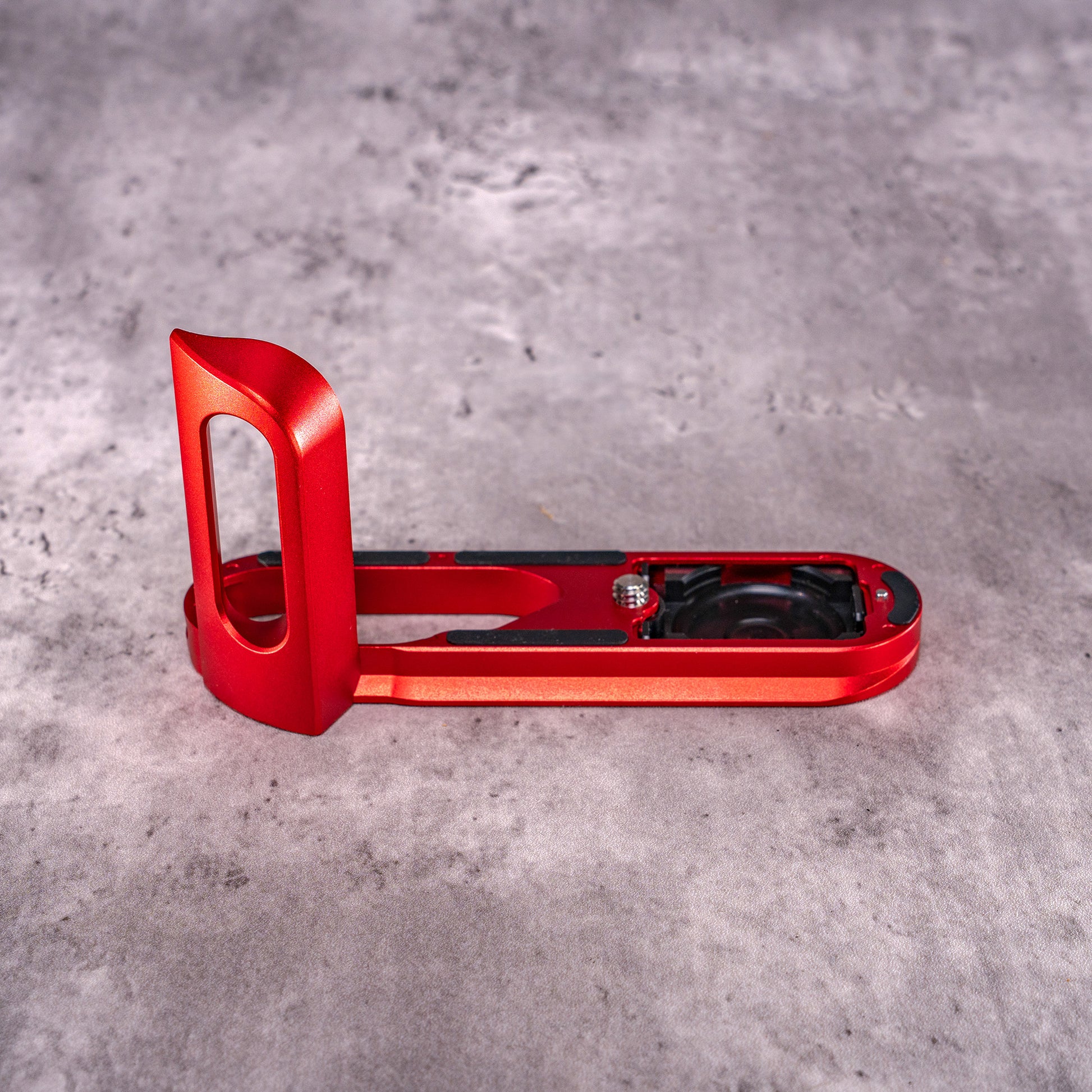 FlexGrip for Leica Q — OxBlood plate, OxBlood grip