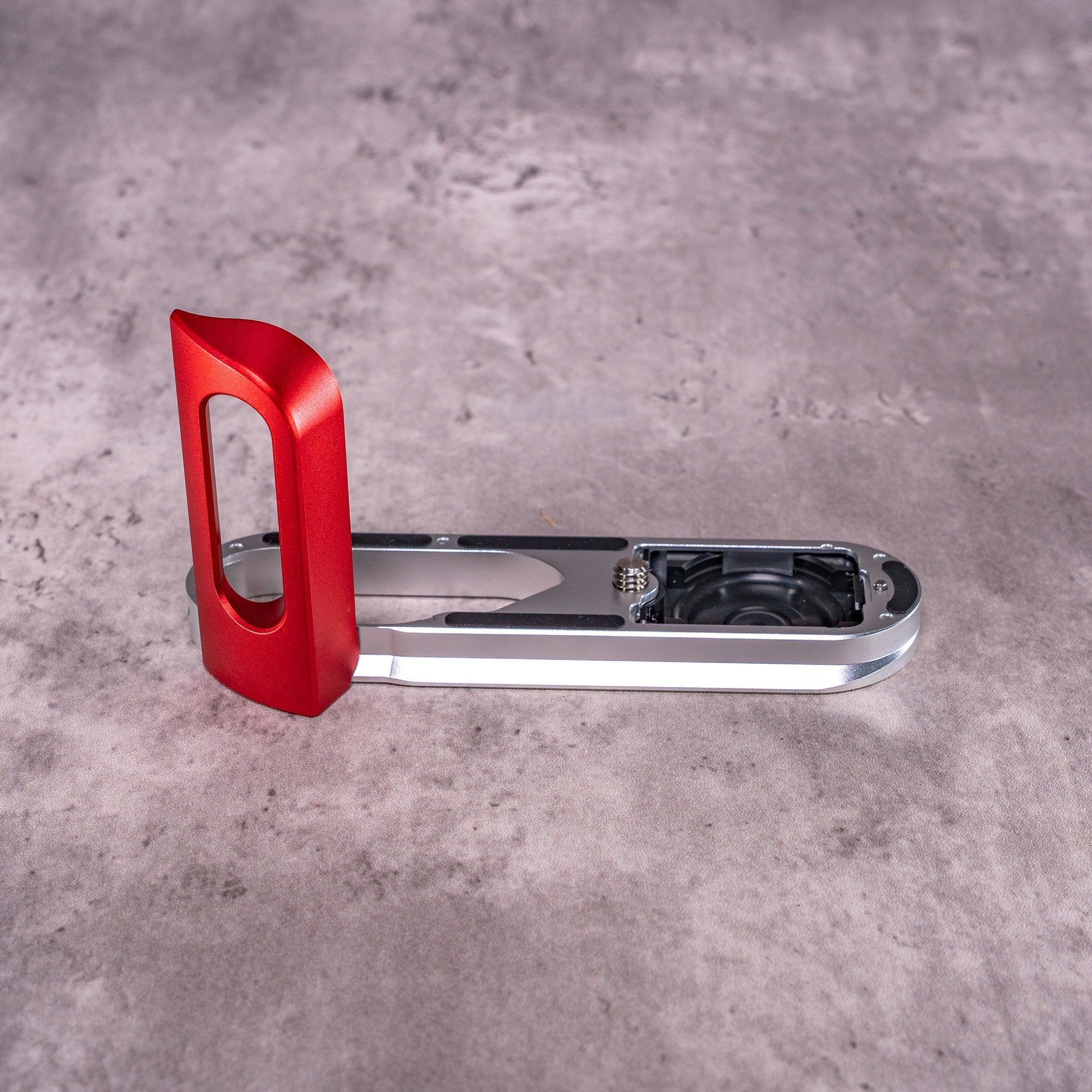 FlexGrip for Leica Q — Silver Chrome plate, OxBlood grip
