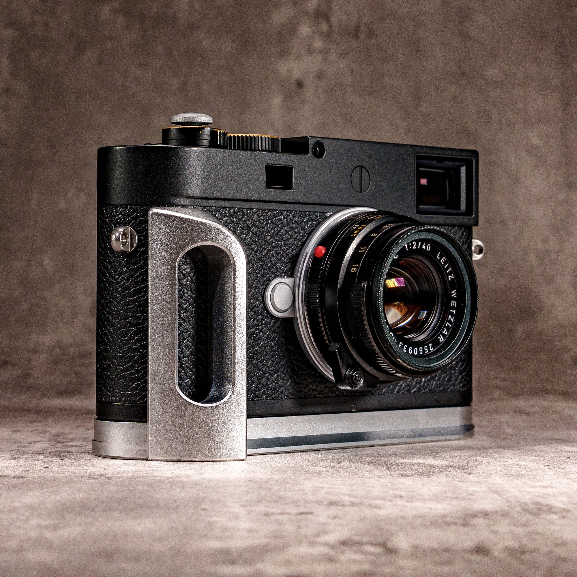 FlexGrip for Leica M11 & M EV1 Silver Chrome | Owlkrown – Owlkrown