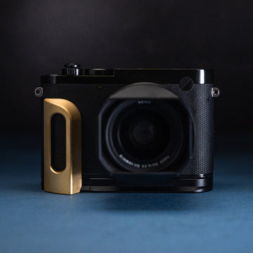 Build Your Own FlexGrip for Leica Q2 & Q3