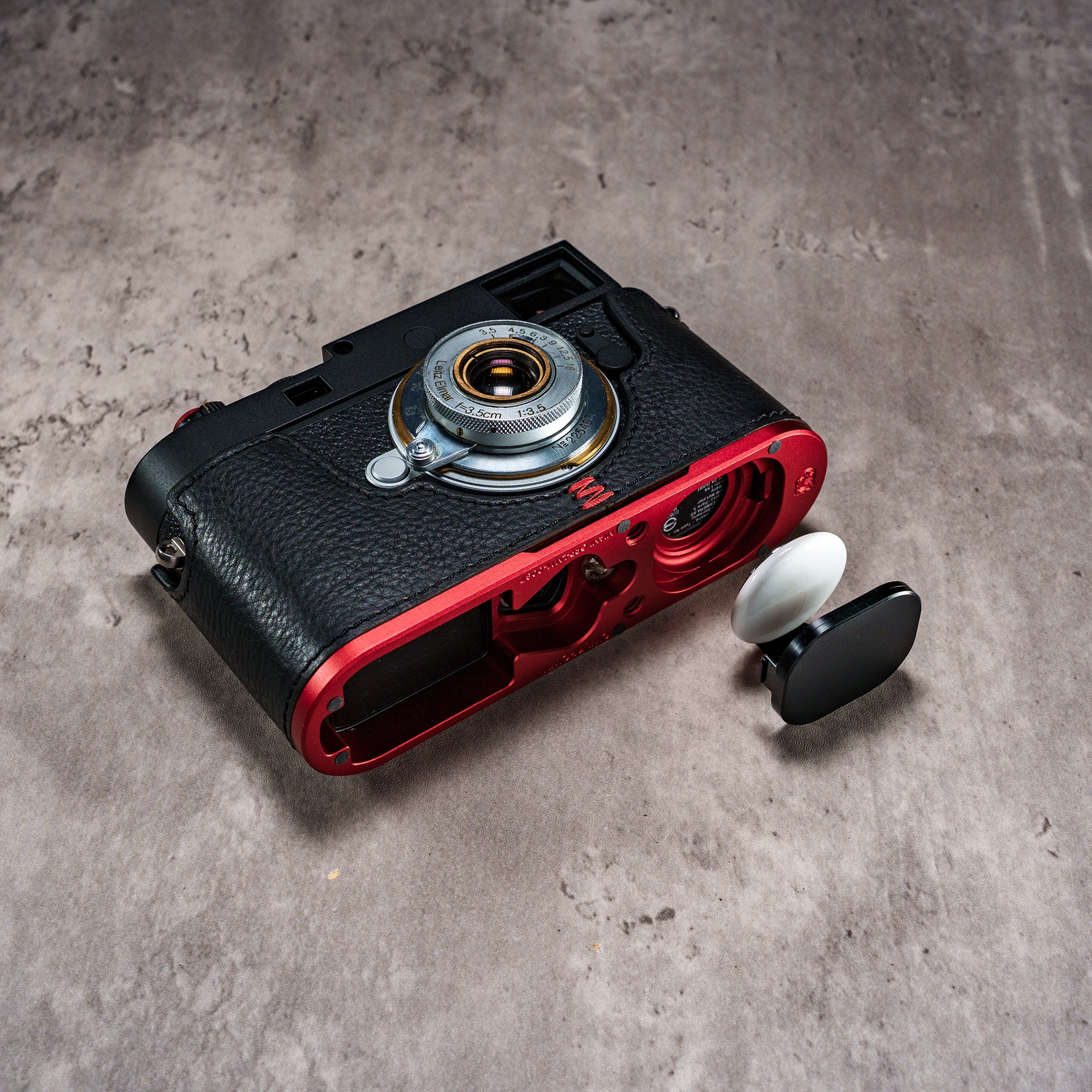 Black Leather OxBlood Plate FlexCase for Leica M11, M EV1 – Owlkrown