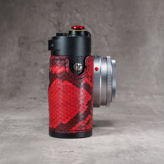 Red Python FlexCase on a Leica M11, side