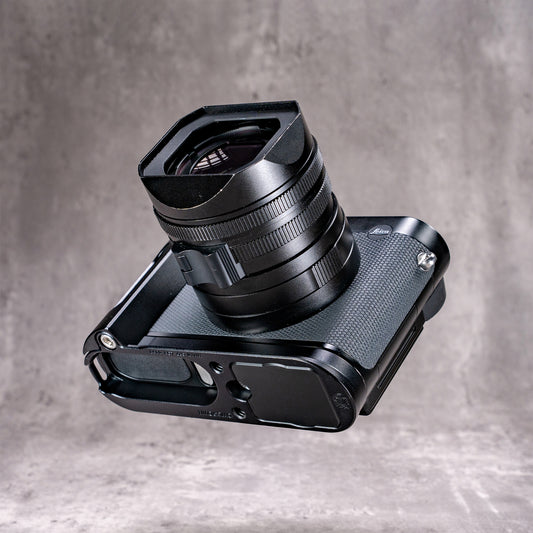 FlexGrip For Leica Q2 & Q3 - Black Chrome
