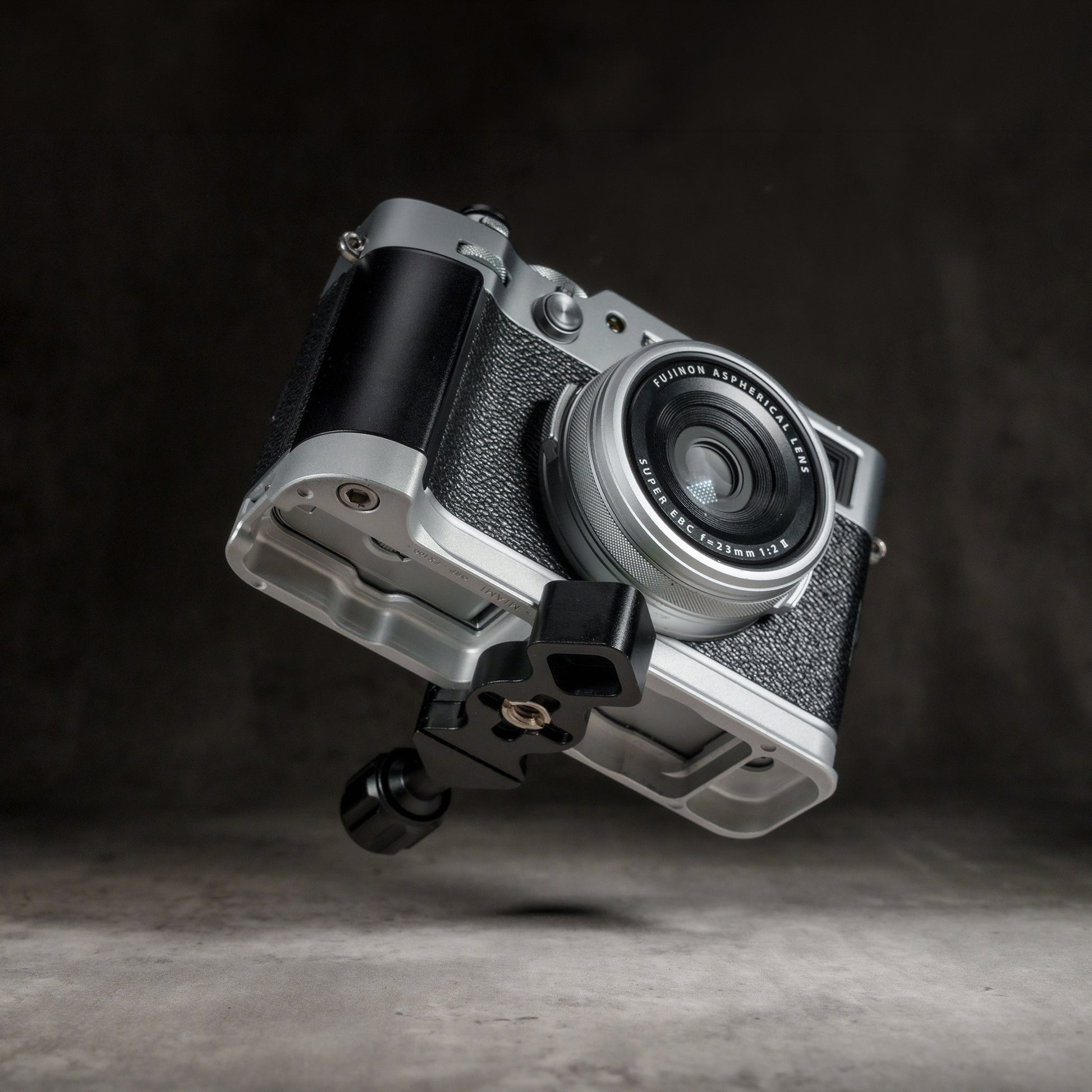 FlexGrip for FUJI X 100VI Limited Units