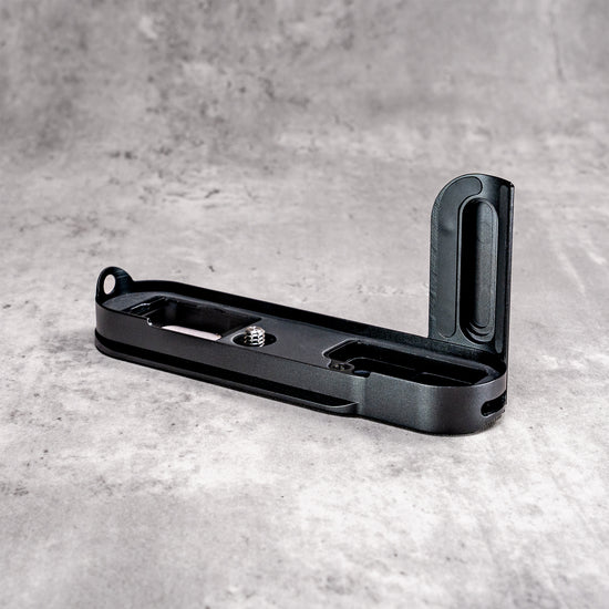 Black Chrome FlexGrip for the Leica M10 from the inside at three quarters, showing the grip slot
