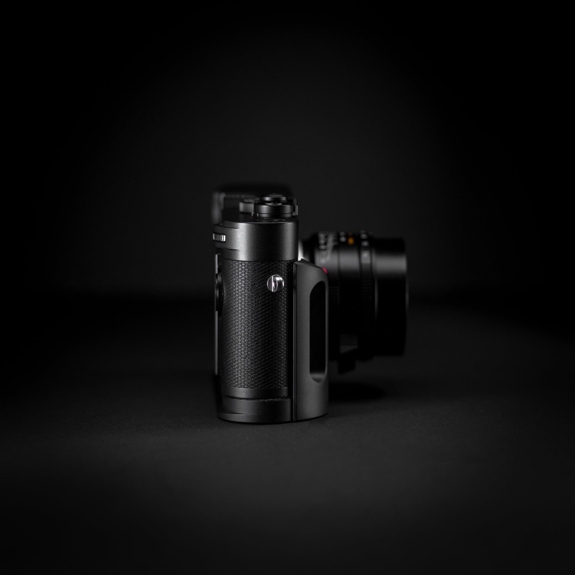 FlexGrip for Leica M11 & M EV1 with Handle Color Finish Options - view 13