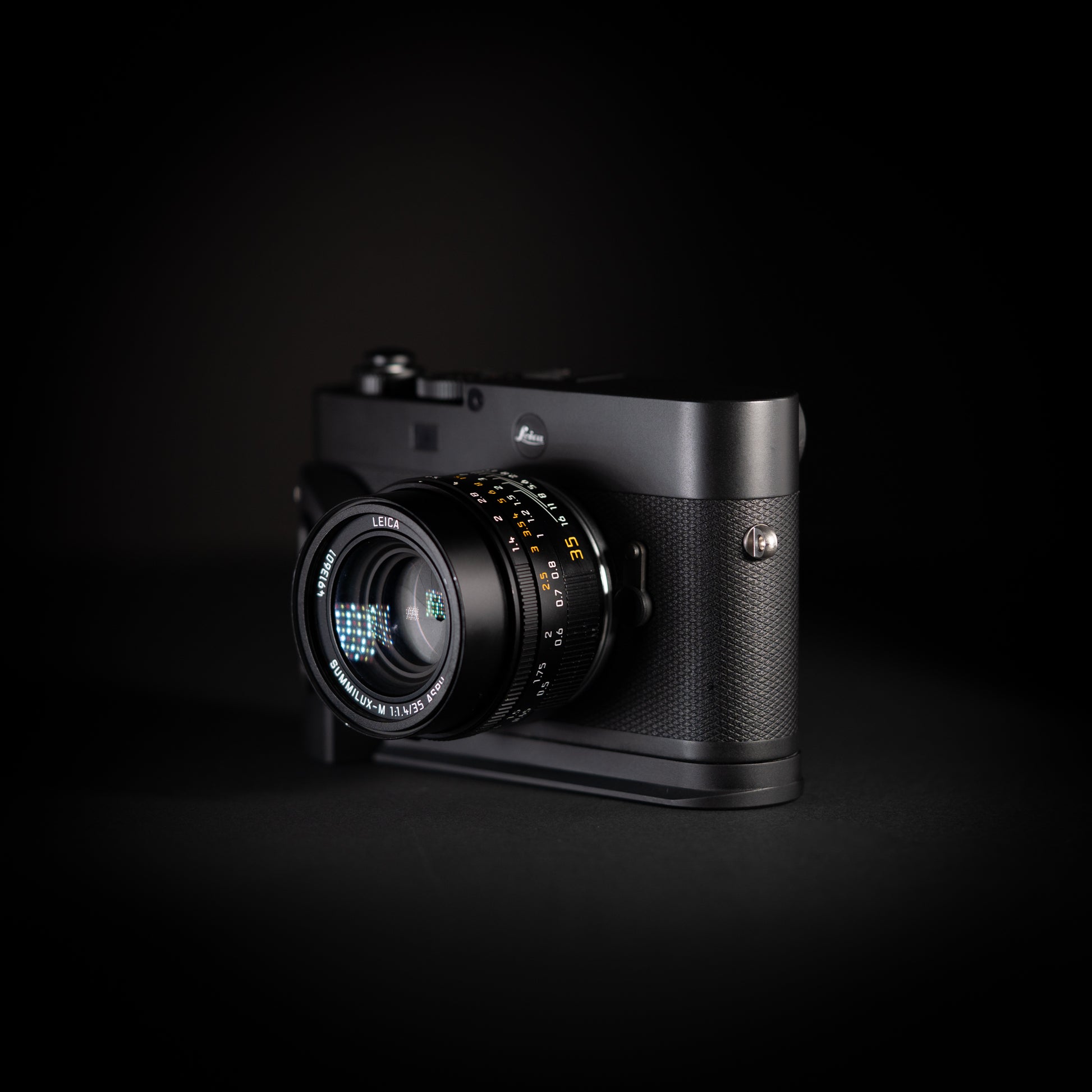 FlexGrip for Leica M11 & M EV1 with Handle Color Finish Options - view 6