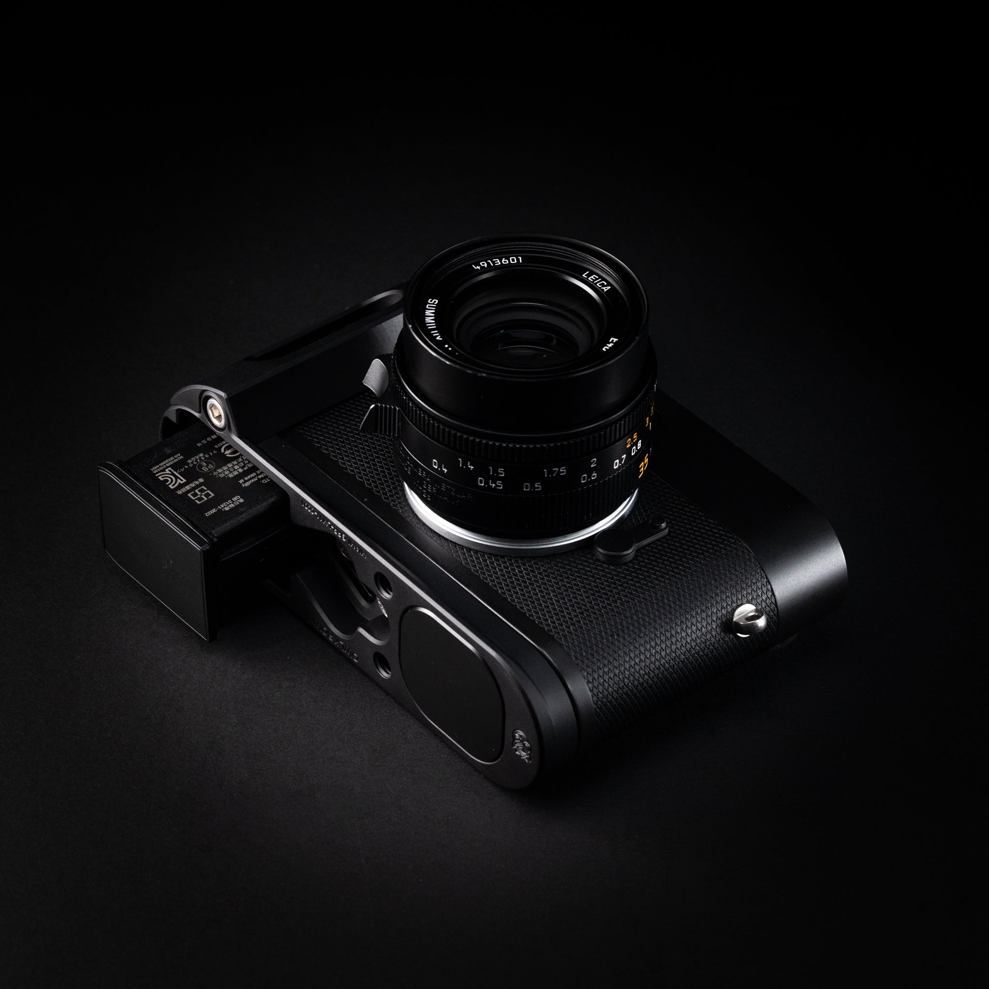FlexGrip for Leica M11 & M EV1 with Handle Color Finish Options - view 15