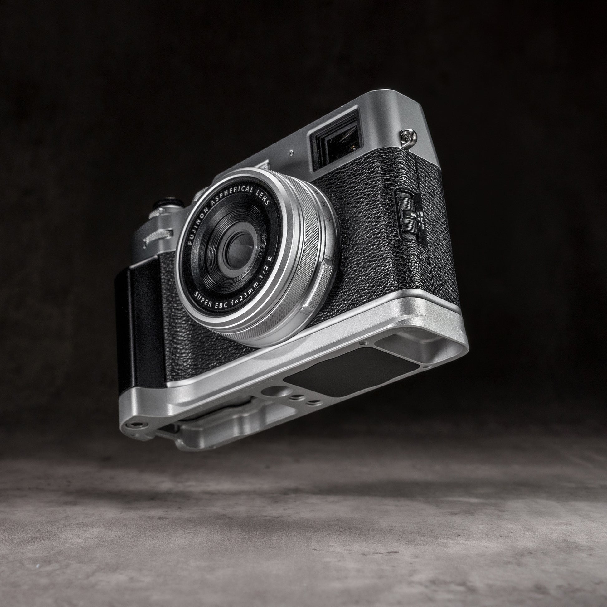FlexGrip for FUJI X 100VI Limited Units