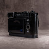 Owlkrown FlexGrip for Leica Q2 and Q3 in Black Chrome, in hand
