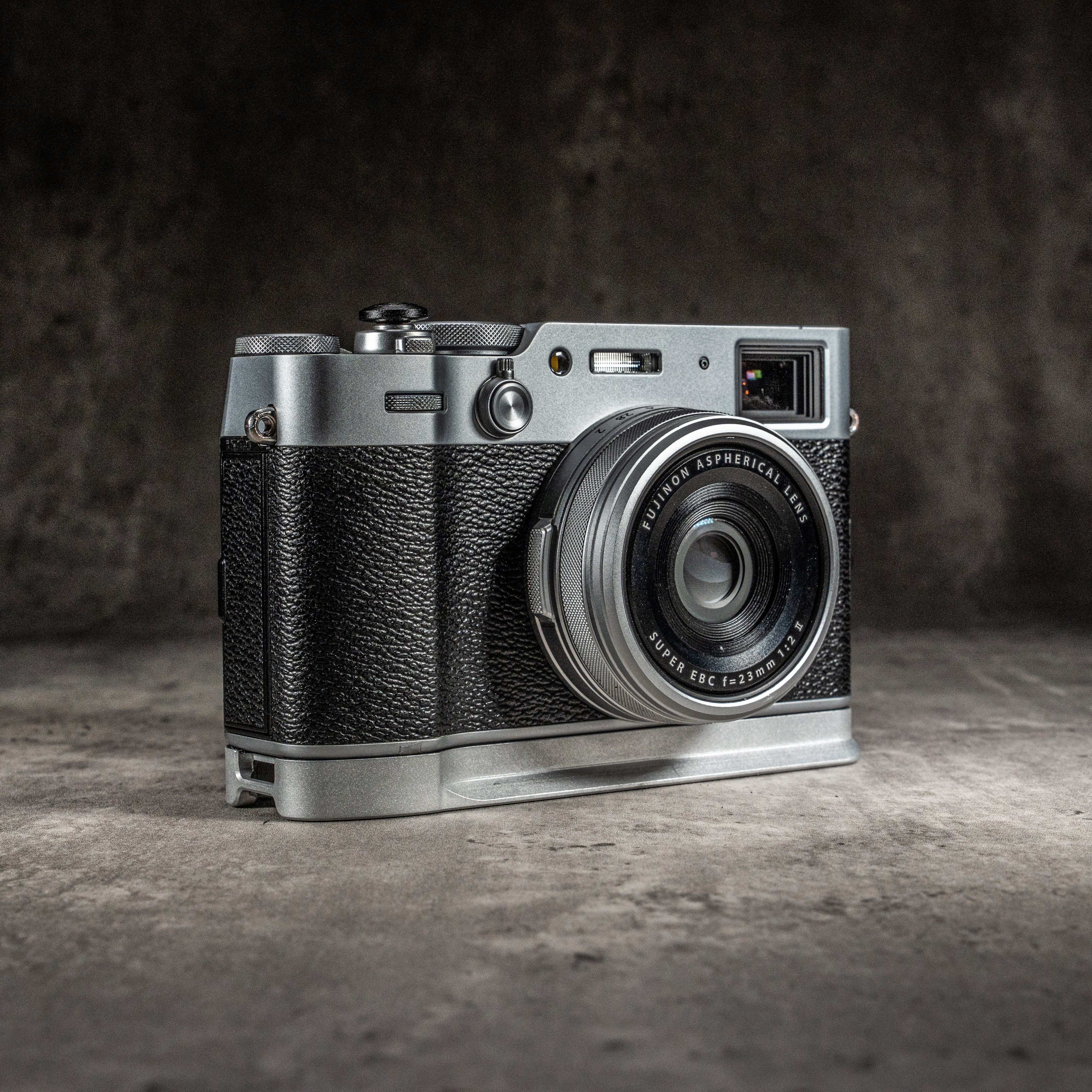 FlexPlate for Fujifilm X100VI | Base Plate | Owlkrown – Owlkrown