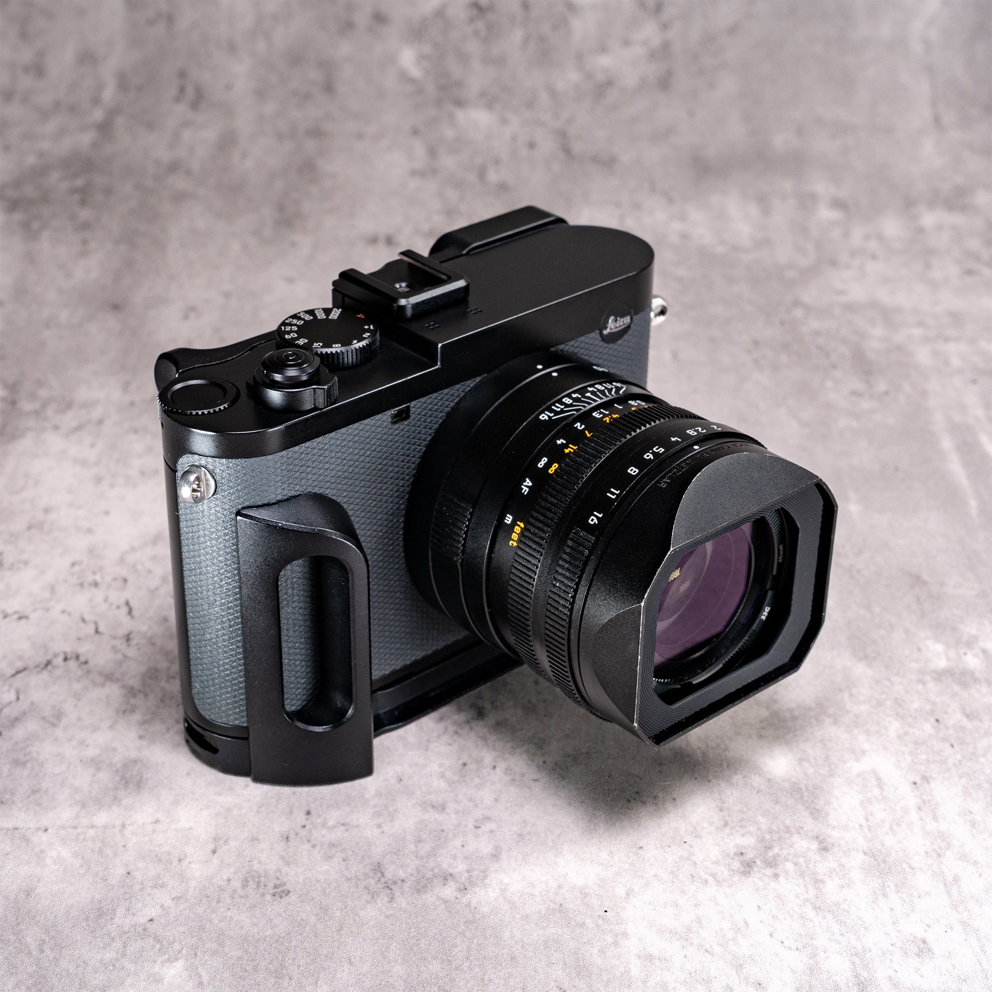 FlexGrip for Leica Q2 & Q3 | Camera Grip | Owlkrown – Owlkrown