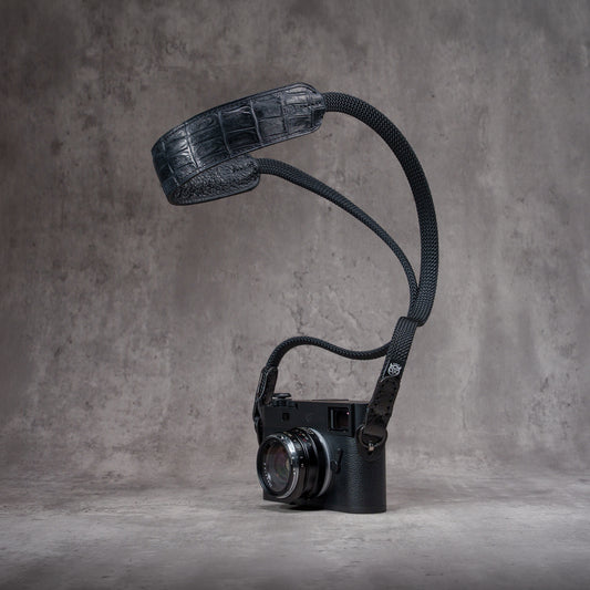 Classic Flat Padded Rope Camera Strap - Black Swamp