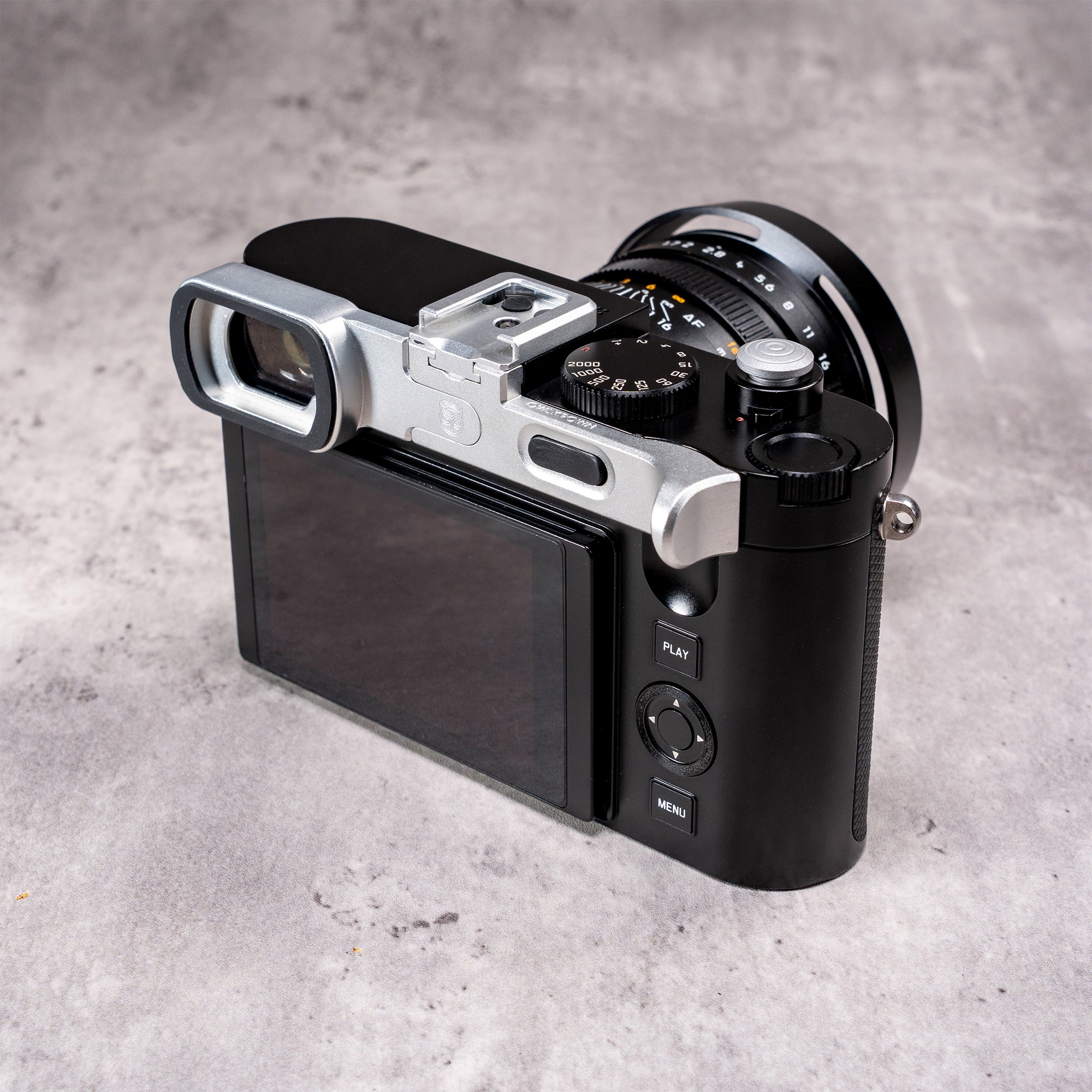 Leica Q2 ストロボ　リモートコントロールセット　ワン Pro Kit for Leica Q2 & Q3 – HotGrip, EyeKup & Shutter Topper, Save
