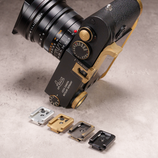 Leica Passthrough Camera Hot Shoe Adapter (M10, M11, M EV1, Q2 & Q3)