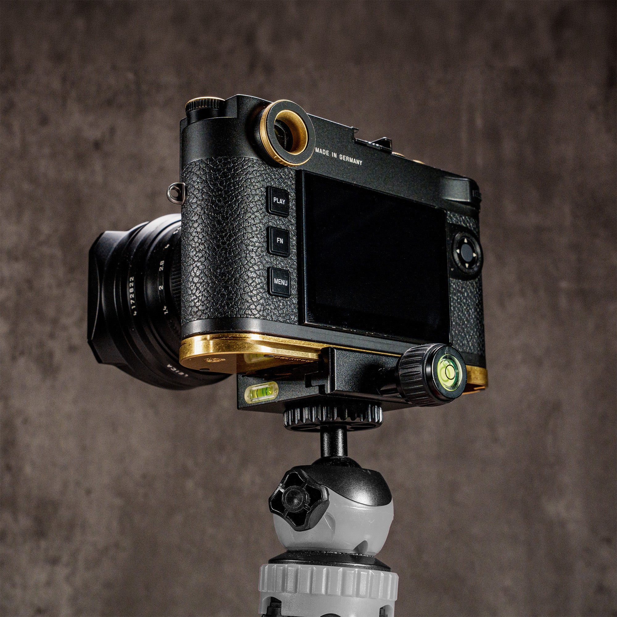 SoloPlate for Leica M11 & M-EV1 - Solid Brass – Owlkrown