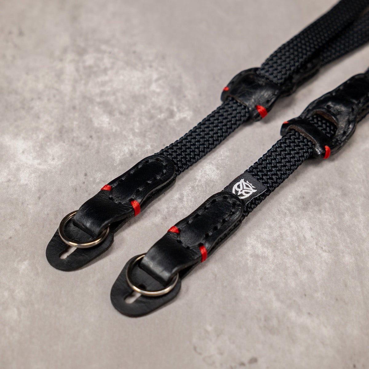 No Slice Steel Core Trailflex Adjustable Camera Strap - Black with Red Accent