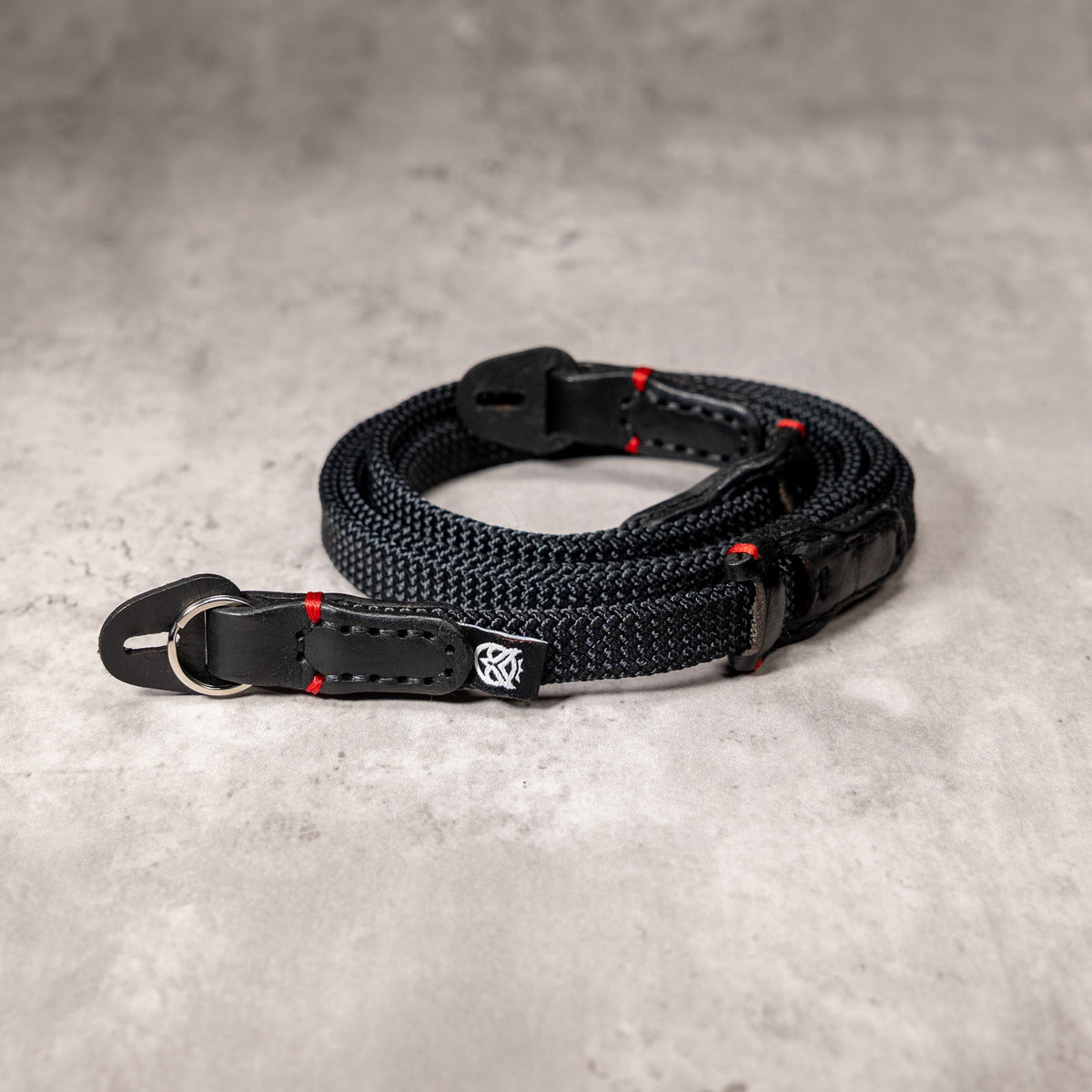 No Slice Steel Core Trailflex Adjustable Camera Strap - Black with Red Accent