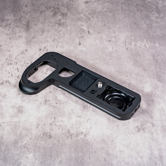Owlkrown FlexPlate for Leica SL3 in three quarter view, showing the low profile of the machined body