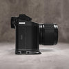 Leica SL3 side profile with the Owlkrown FlexPlate along the base of the camera
